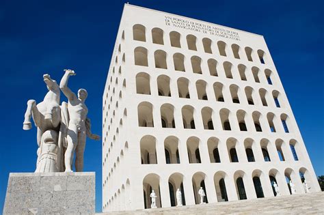 colosseo quadrato fendi cinema|palazzo della civiltà italiana fendi.